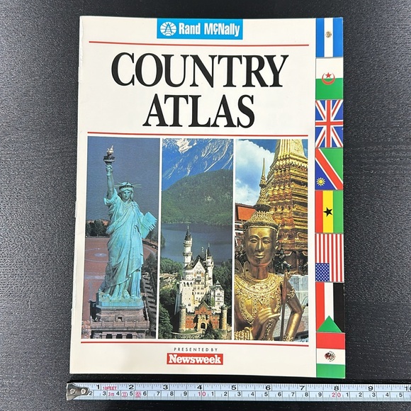 Vintage World Country Atlas Book - 1990 - Picture 11 of 11